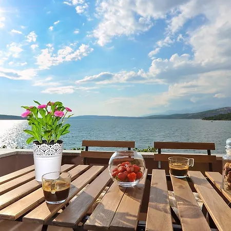 Apartament Perić Meka Draga