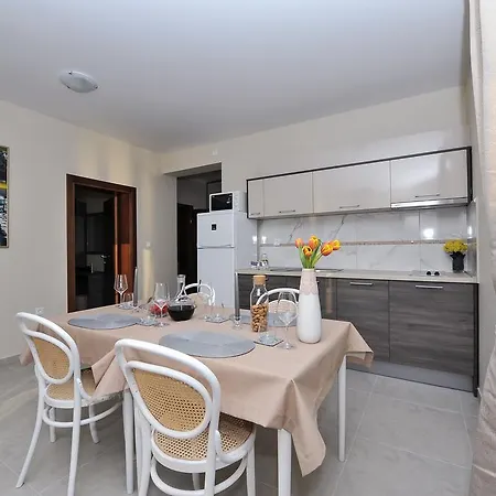 Perić Meka Draga Apartament *