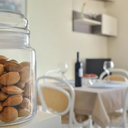 Peric Meka Draga Apartment *