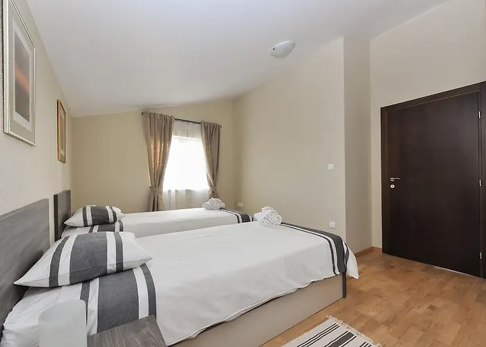 Апартаменты Peric Meka Draga *