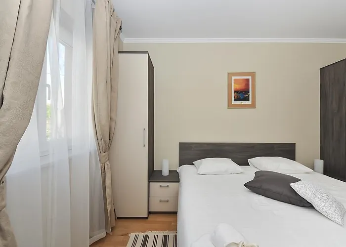 Peric Meka Draga Обровац