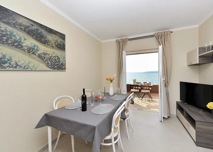 Апартаменты Peric Meka Draga *