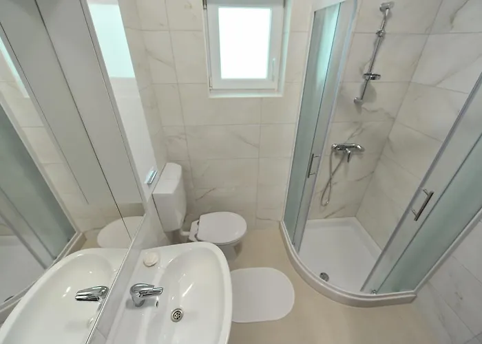 Peric Meka Draga Обровац